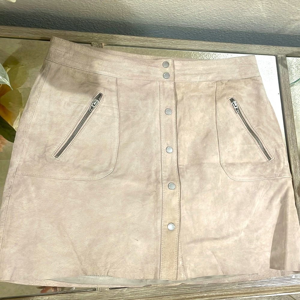 BLANK NYC Suede Skirt. Size 31